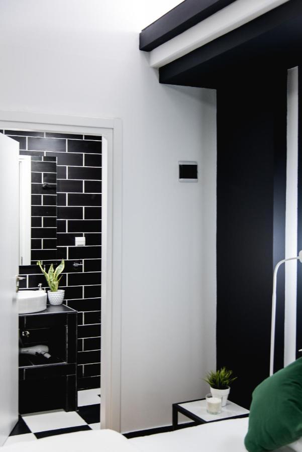 Home Plus Harmonia Atenas Exterior foto