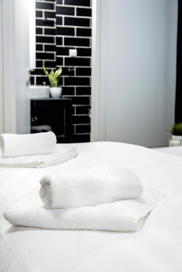 Home Plus Harmonia Atenas Exterior foto