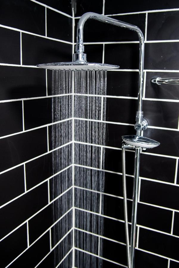 Home Plus Harmonia Atenas Exterior foto